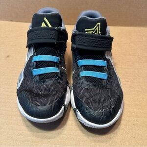 Nike Kids Black Sneakers with Blue Straps